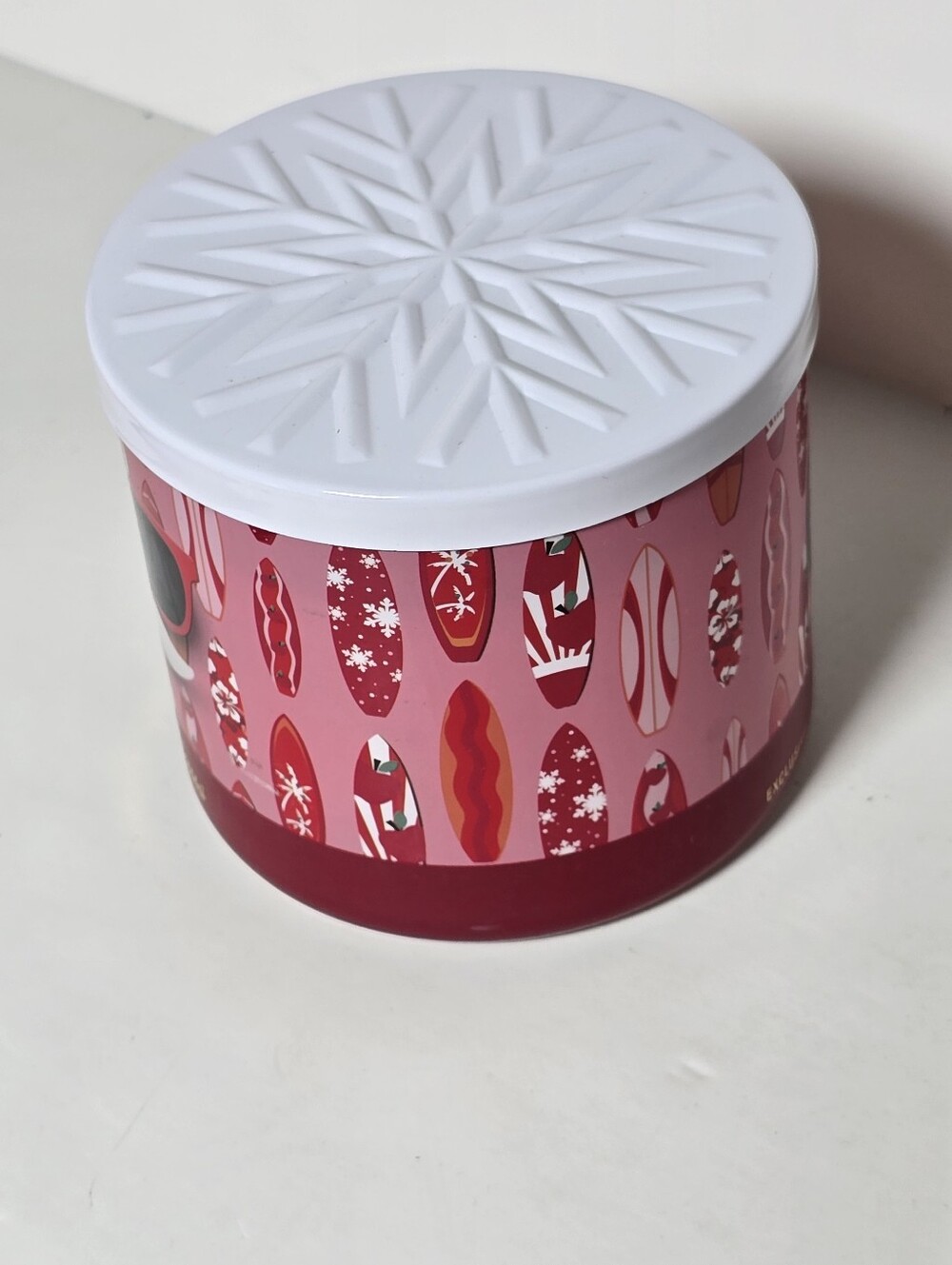 Bath & Body Works Winter Candy Apple Sandy Claus 3 Wick Candle NWT - Picture 5 of 6